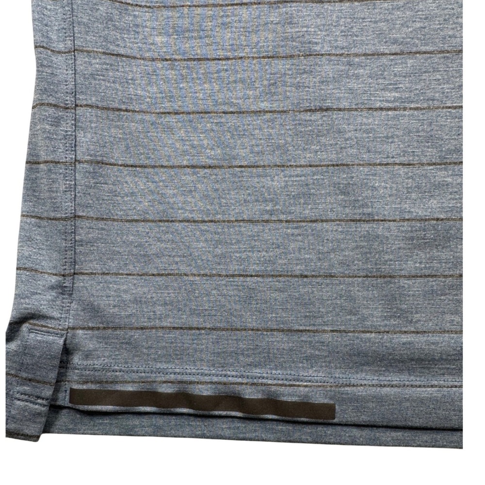 Lululemon V-Neck T-Shirt Mens L Blue Striped Short Sleeve Performance Tee - Picture 4 of 7